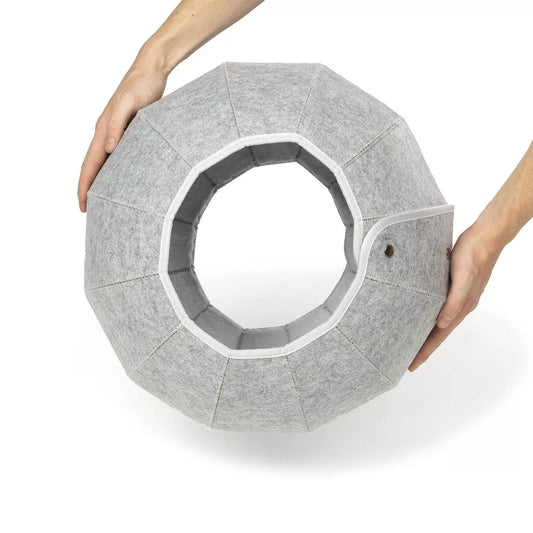 NapNest Spherical Cat Cave – Modern Round Hideout Bed for Cozy Cats